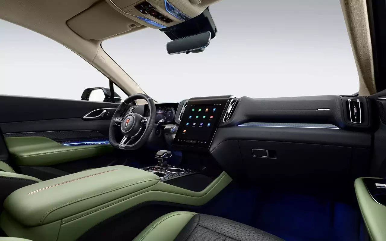 Hongqi HS3