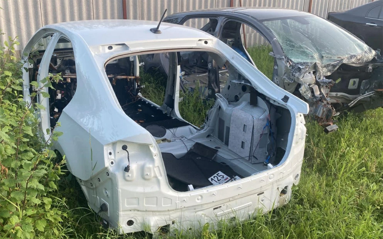 Украденный Volkswagen на пункте приема уже успели полностью разобрать