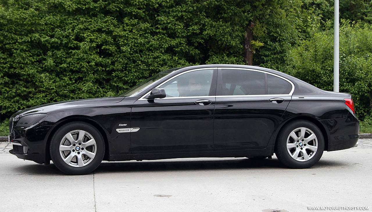 Шпионы «засекли» новую BMW 7-серии
