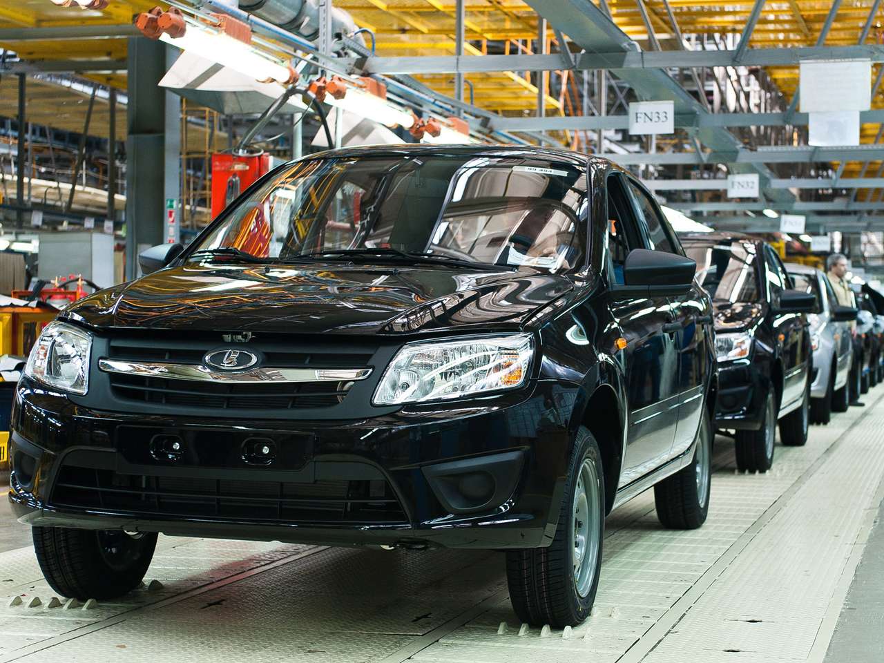 Продажи АВТОВАЗа выросли благодаря программе утилизации