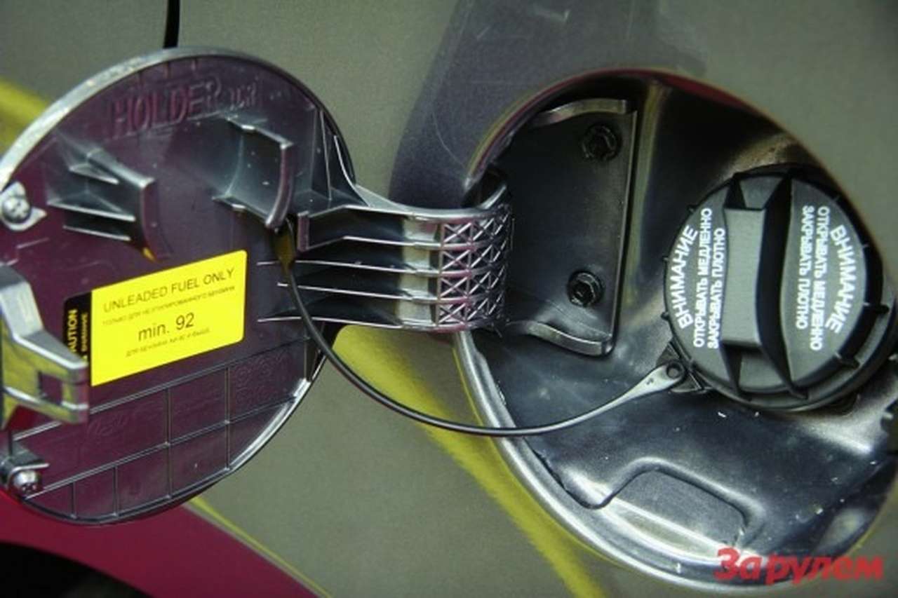 Отказ от 92-го бензина оставит госбюджет без 100 млрд рублей 