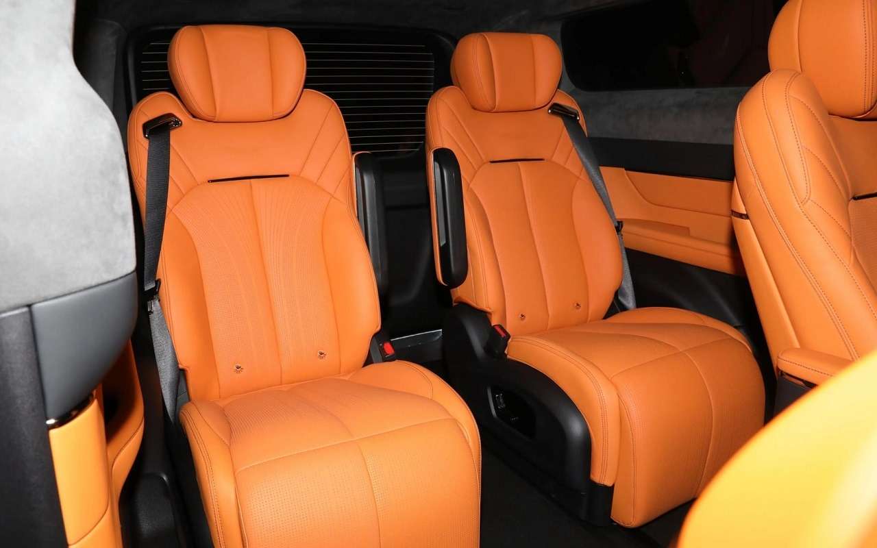 Интерьер Geely LEVC L380