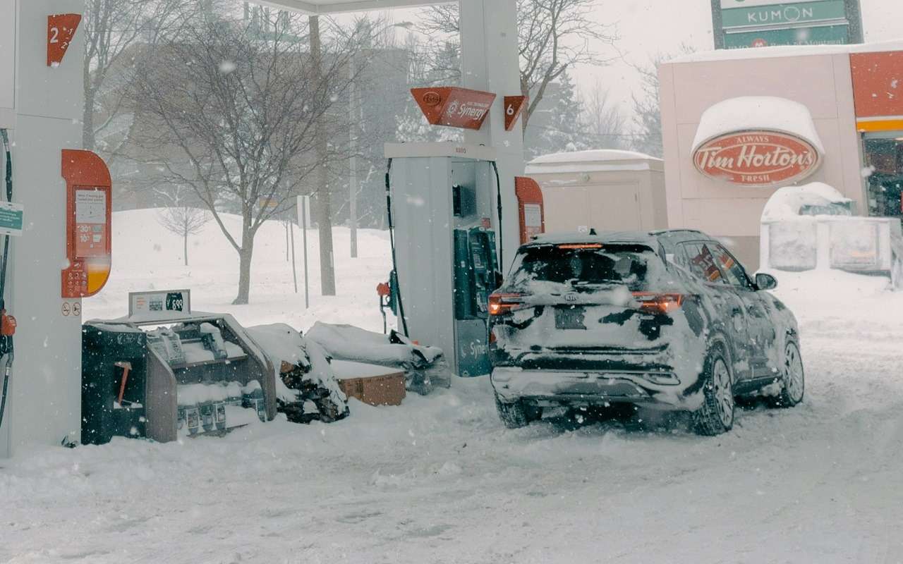Проверенные способы  сократить расход бензина зимой — 7 приемов