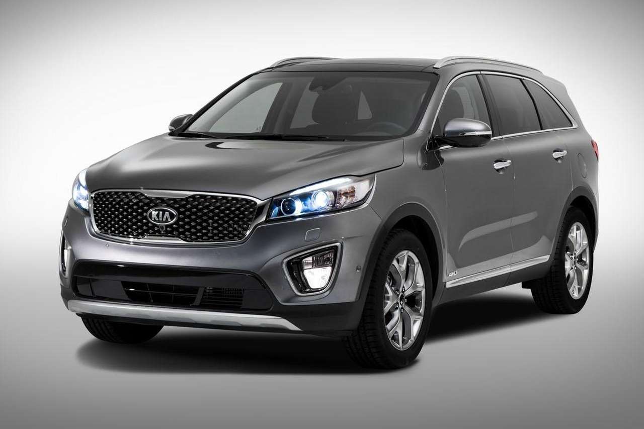 Новый Kia Sorento оказался крупнее Hyundai Santa Fe