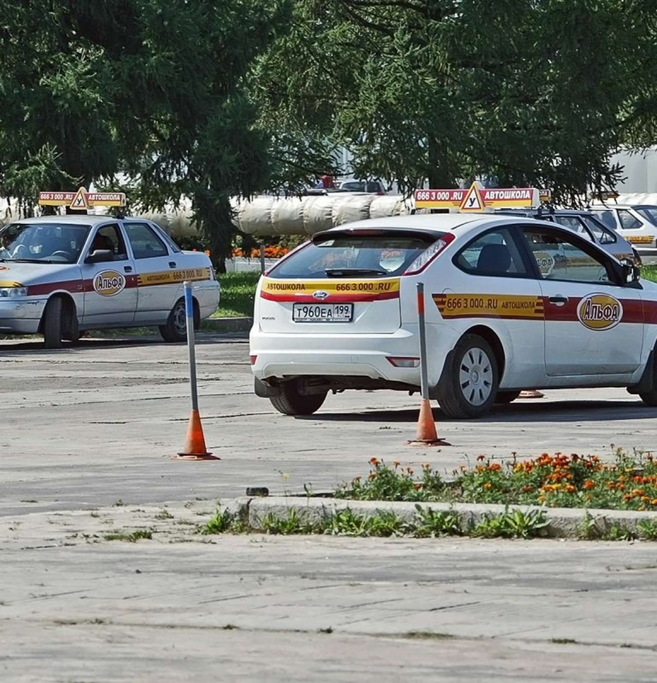 Автошколам в Москве не хватает земли под учебные площадки