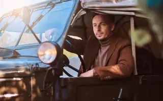 Двадцатилетние машины в России сравнялись по продажам с новыми