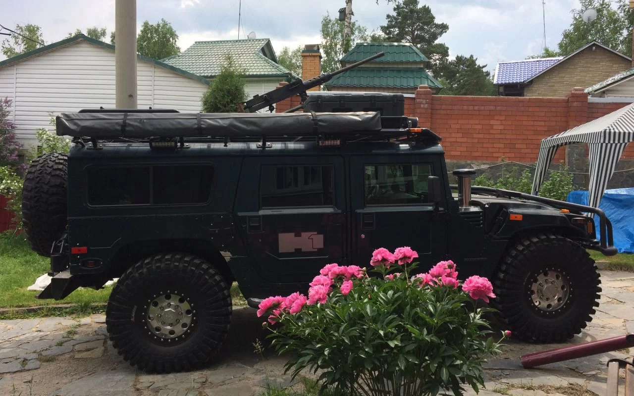 На продажу выставили очень крутой Hummer H1 по неожиданно низкой цене