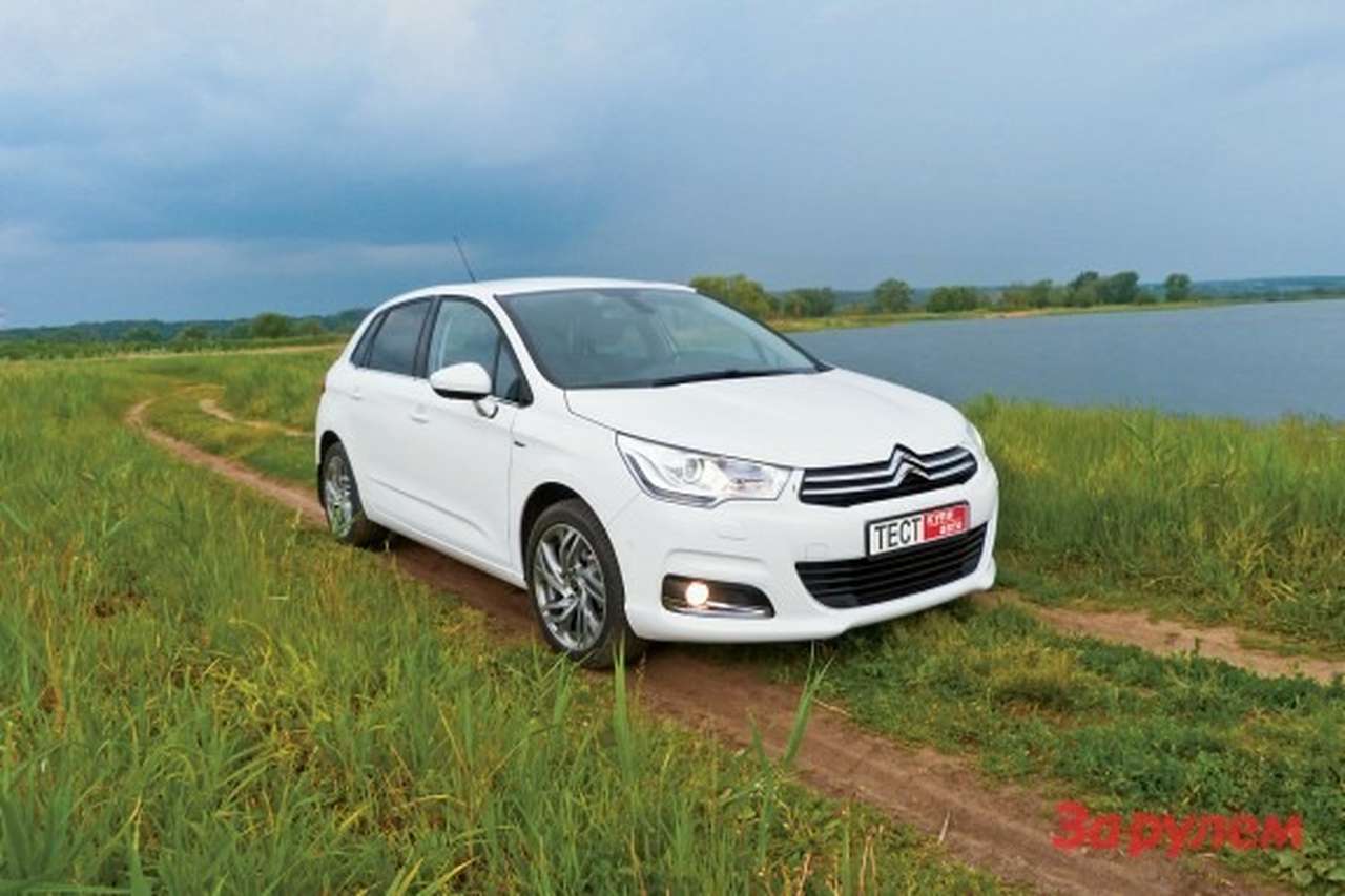 Citroen C4 Optimum представят на Московском автосалоне