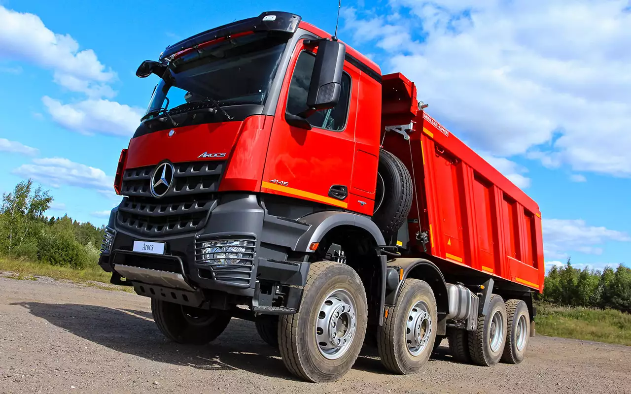 Mercedes Actros самосвал карьерный