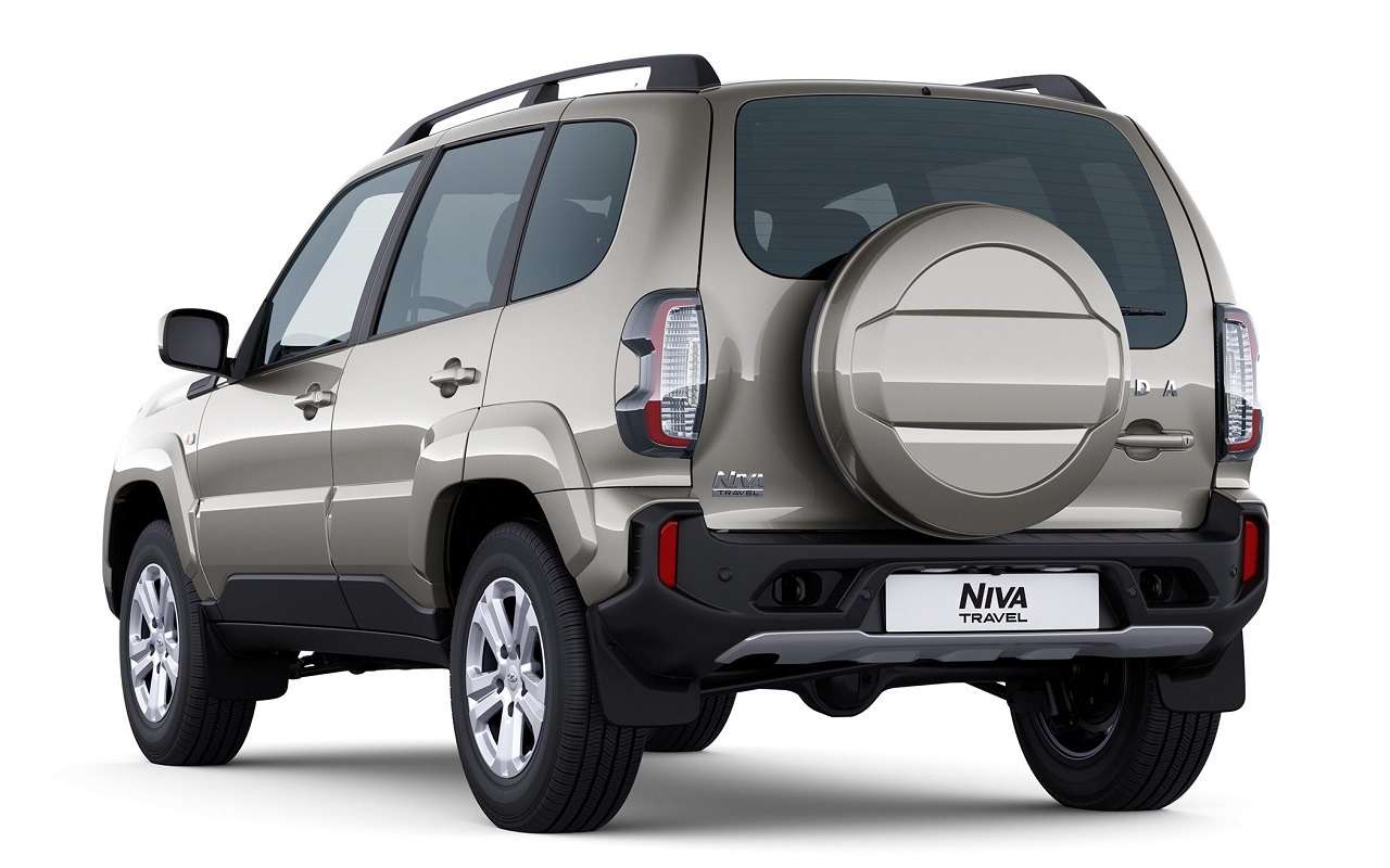 Запотевание фонарей на Niva Travel: правда или нет?