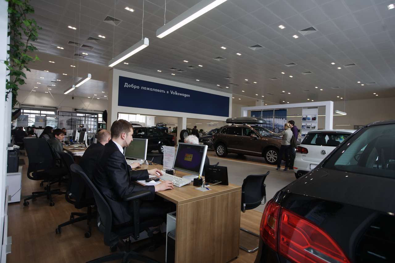 В прошлом году легковые автомобили в России подорожали на 20%