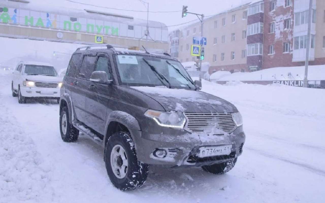 На Камчатке снежный коллапс — что делают власти?