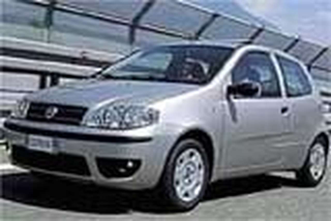 Fiat останавливает производство Punto