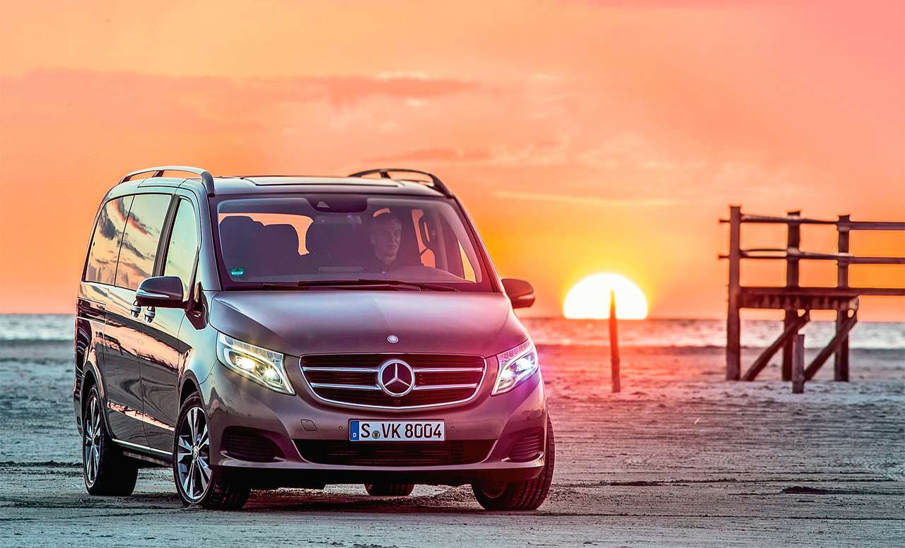 Mercedes-Benz V-класса. Производство Испания. От 2,240 000 руб. В продаже с июля 2014 года
