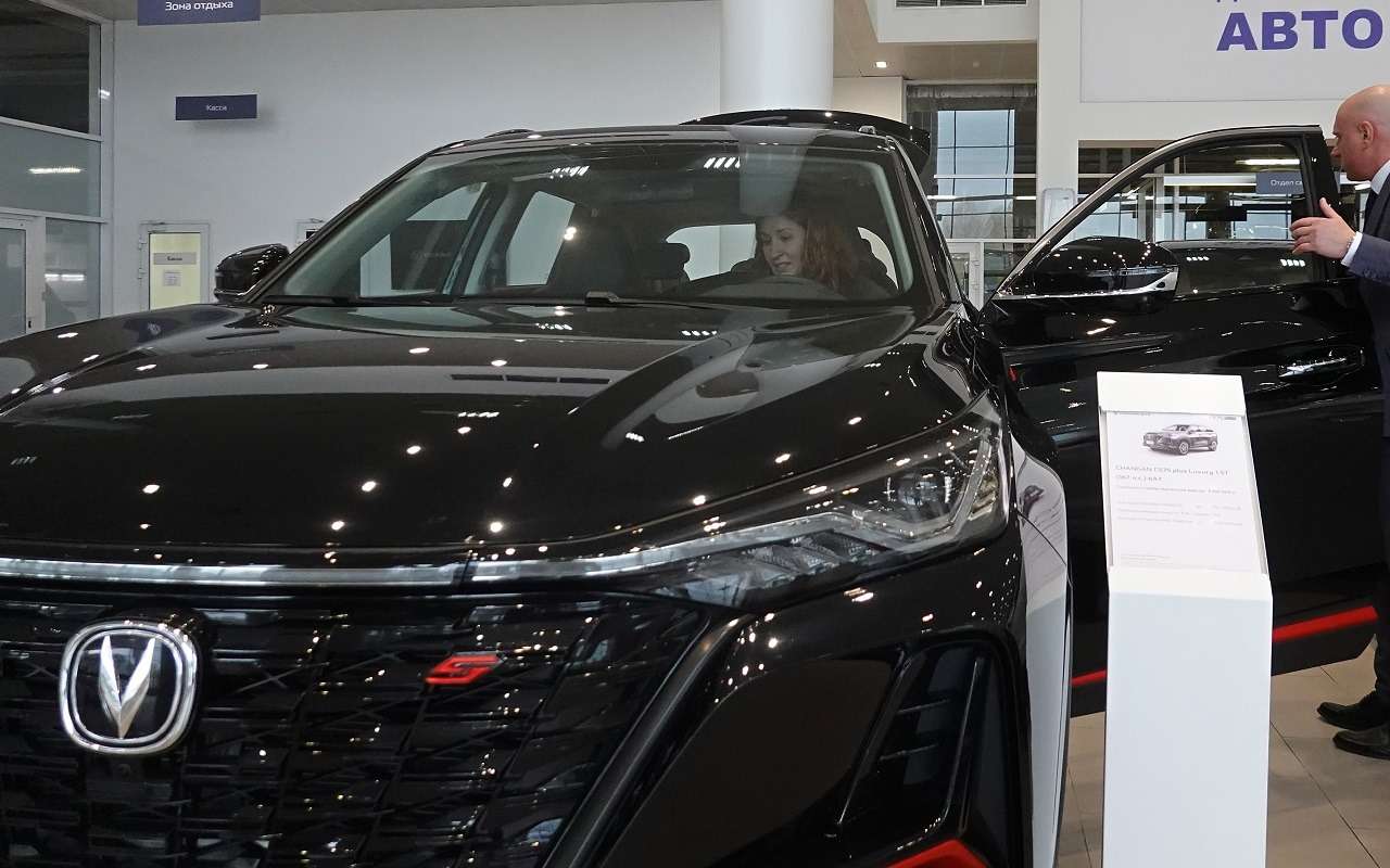 Дешевле на 1 млн: в Белоруссии начали продавать популярные в России машины