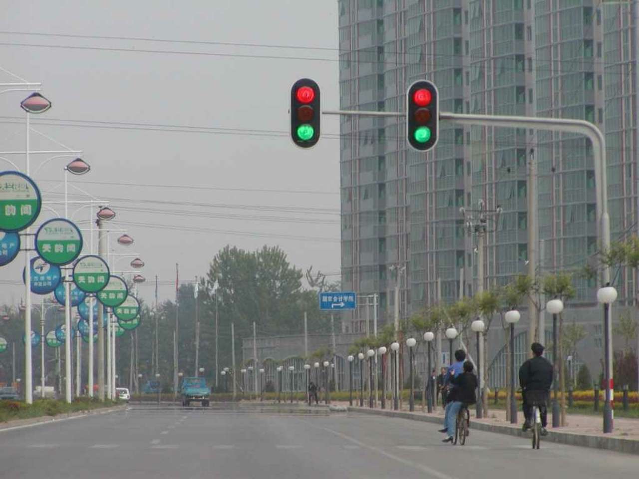 В Китае отменили желтый сигнал светофора