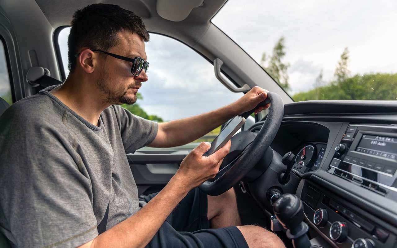 Двойной выжим и перегазовка — актуальны ли эти действия на современных авто?