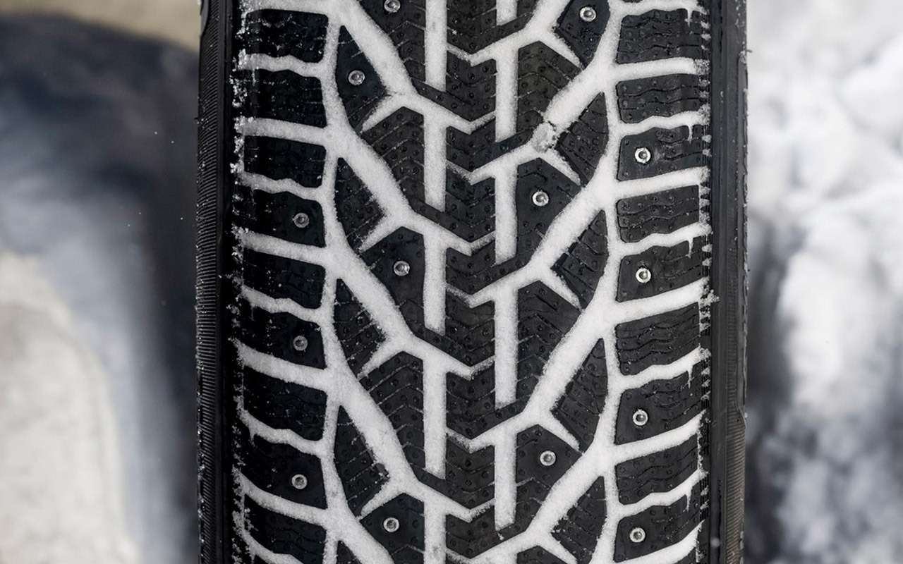 Шины на кроссовер зимние на 17. Зимняя резина крупно. Michelin x-Ice North xin2 маркировка Назначение для грязи годится.