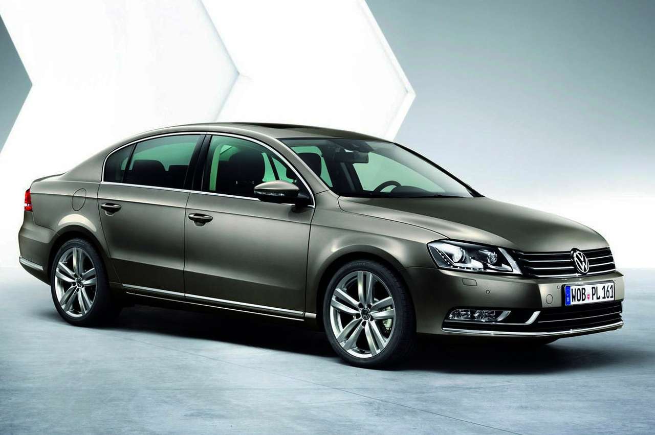 Объявлены цены на новый VW Passat
