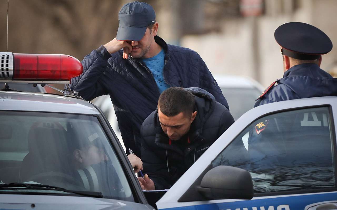 Сотрудник ГИБДД заставляет стать понятым. А если я откажусь?