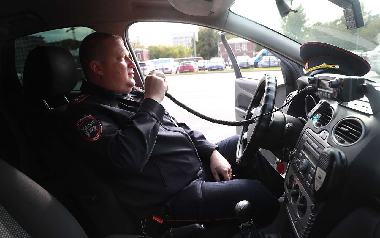 Зачем инспектору ДПС видеокамера, если он ее не включает. Комментарий ГИБДД