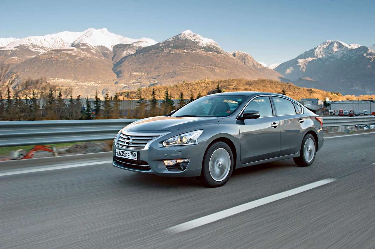 Новый Nissan Teana: вышло ли все и сразу