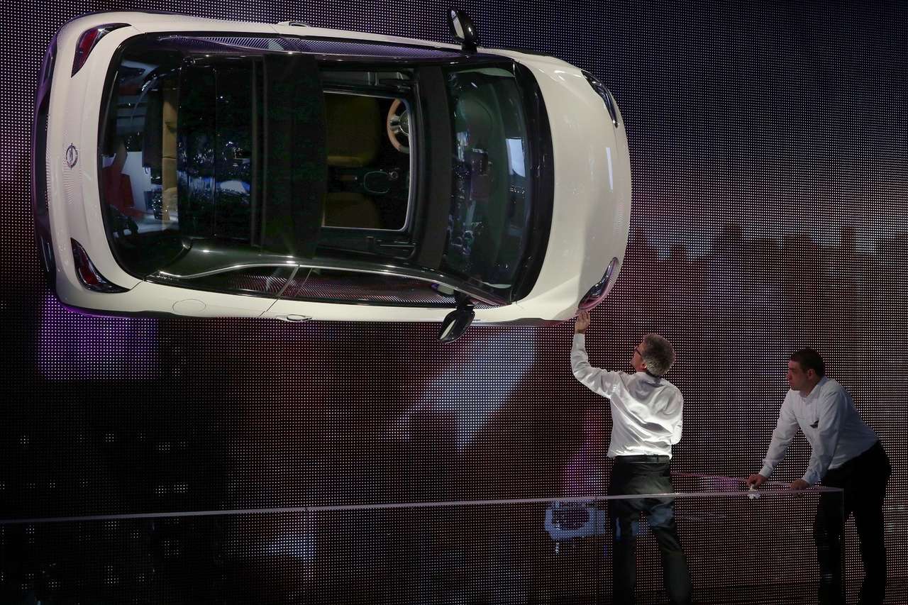 Автокомпании могут сдвинуть сроки запуска новых производств в РФ