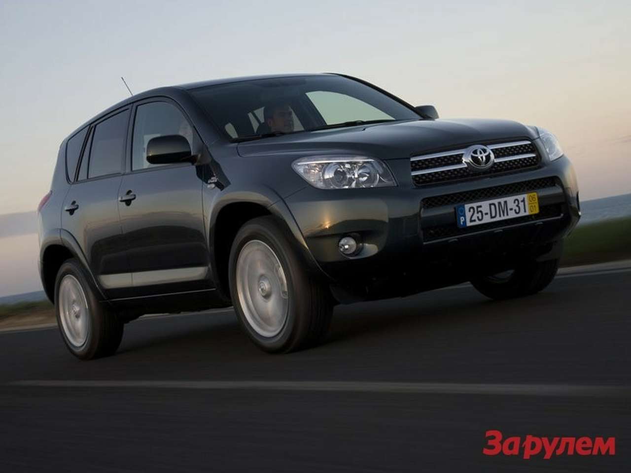 В Америке отзывают 308 тысяч вседорожников Toyota