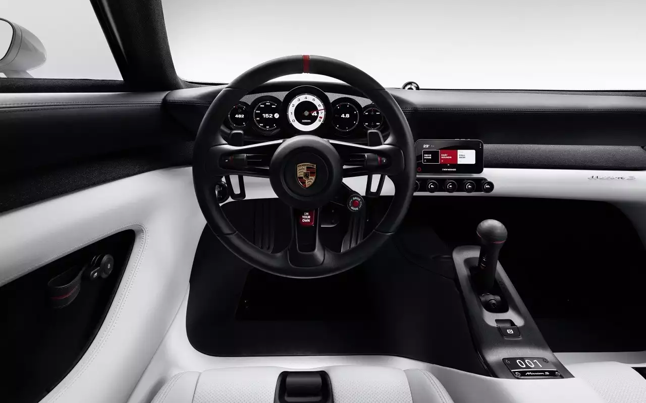 Porsche Mission S