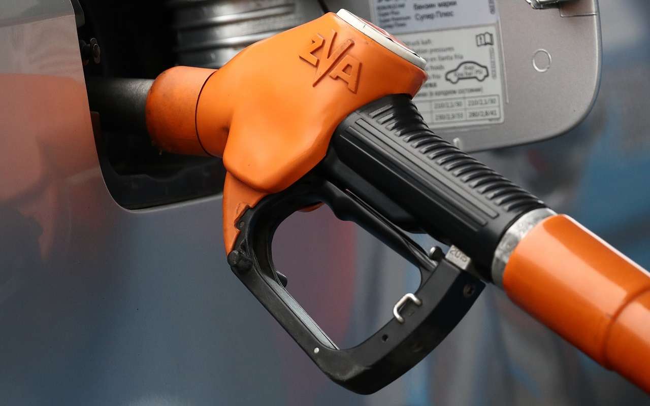 Стало известно, какие проблемы с топливом ждут россиян этой зимой