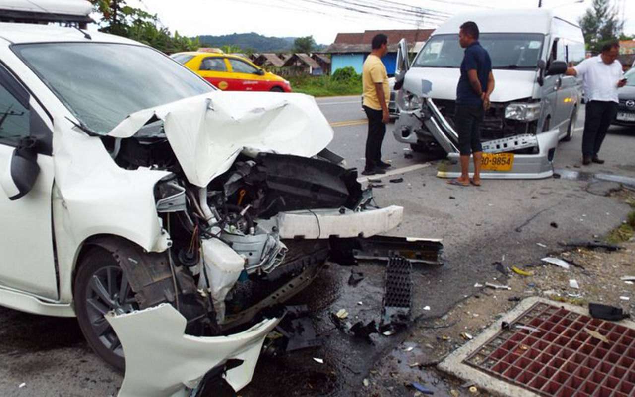 Страшная лобовая авария в Таиланде: погибли две россиянки