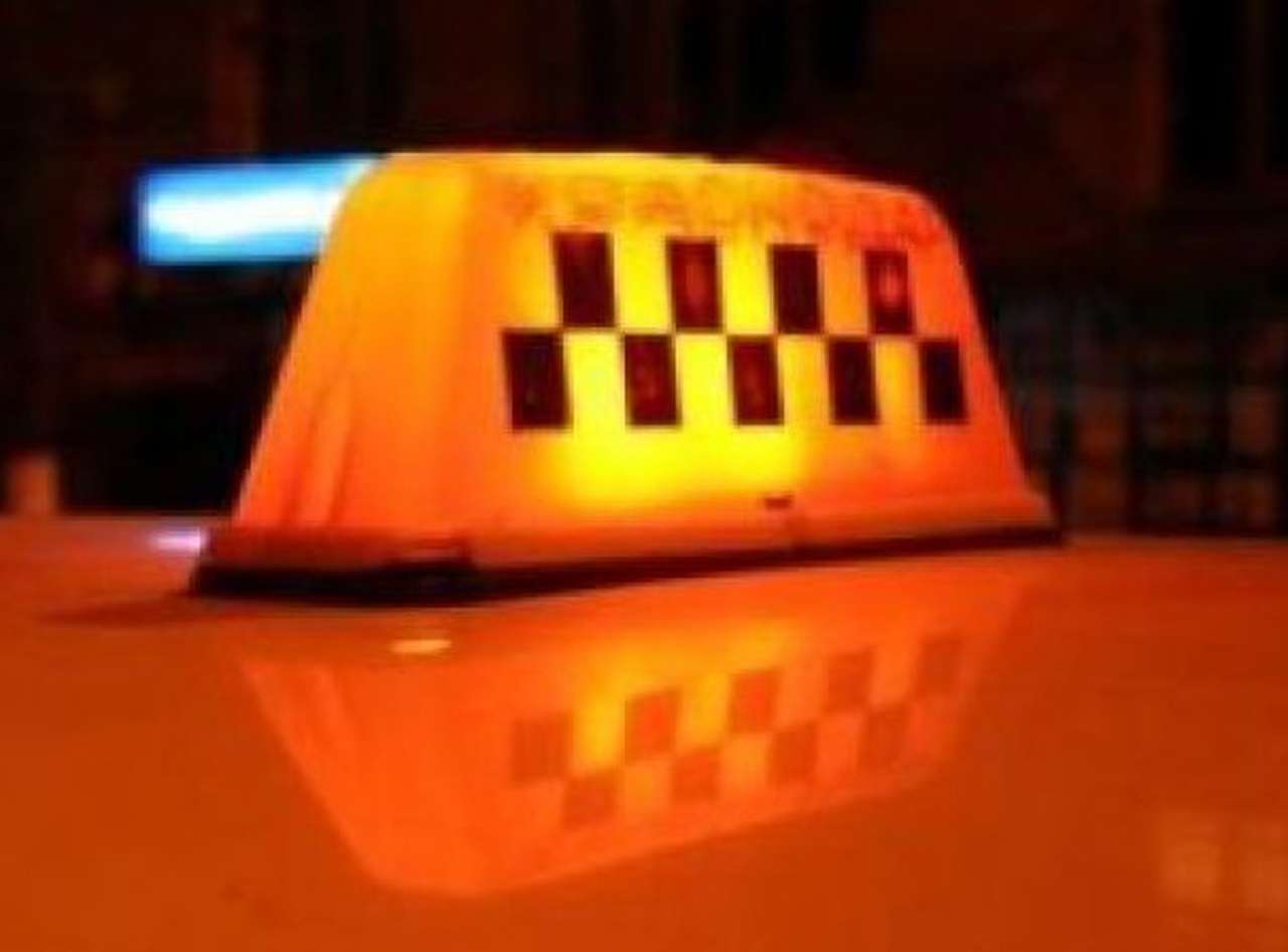 Столичным ресторанам помогут организовать парковки для такси