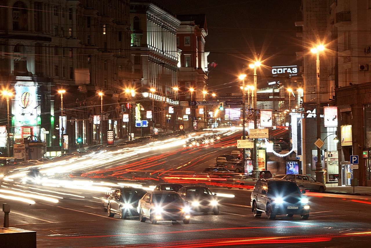 На улицах в центре Москвы снизят скорость до 40 км/ч