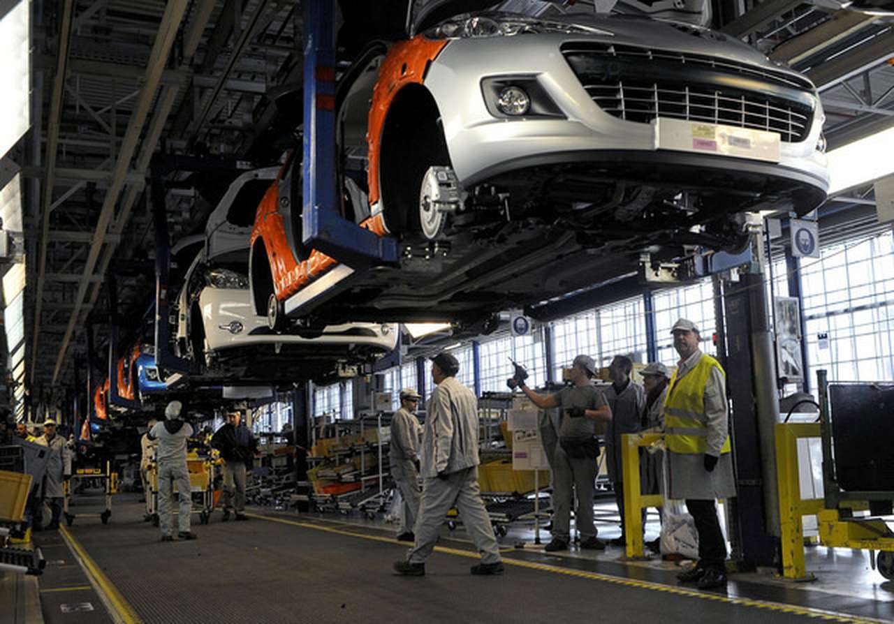 Свыше половины европейских автозаводов работают в убыток