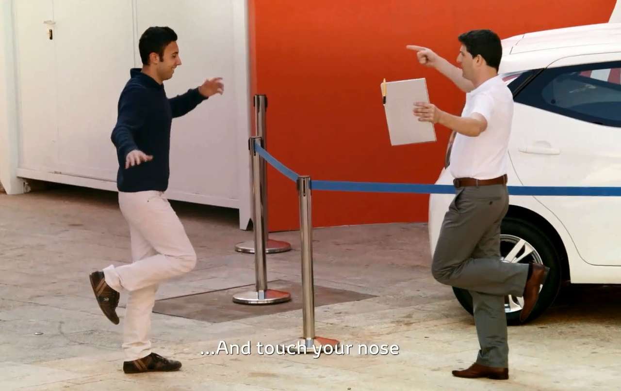 Toyota Aygo разыграла покупателей (ВИДЕО)