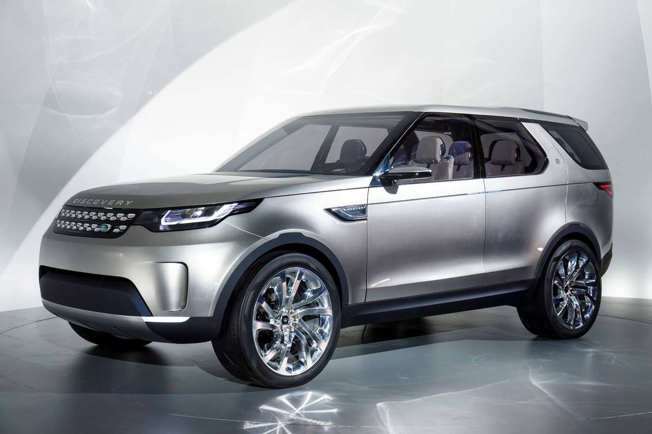 Предсерийный Land Rover Discovery удивил высокими технологиями