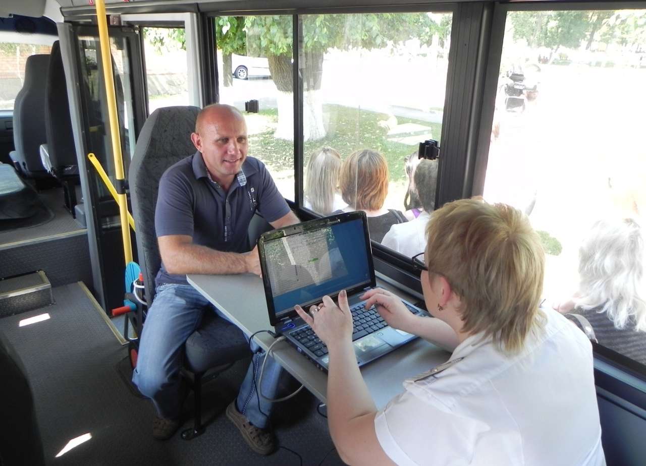 В Ростовской области налоги собирают в автобусах