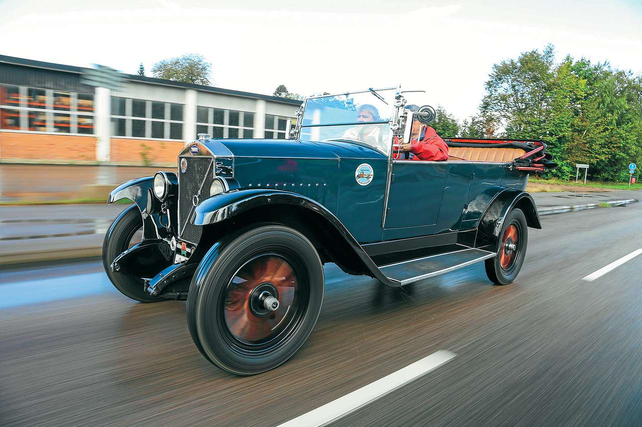 Volvo Jakob ÖV4: Якоба история