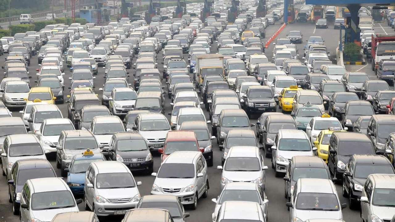 Список самых «пробочных» городов мира возглавила Джакарта