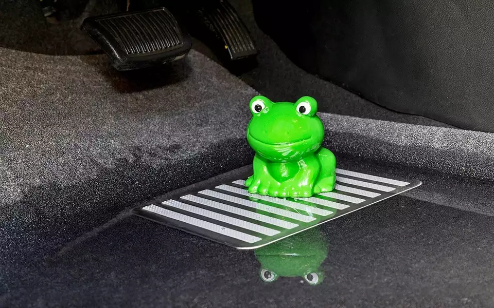 Зимние коврики — польза, вред, результаты тестов и заменители