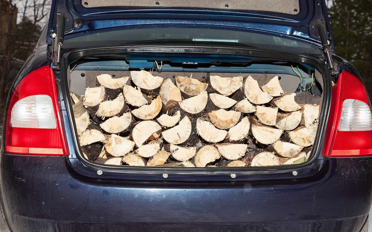 5 предметов в багажнике, из-за которых будут проблемы с полицией