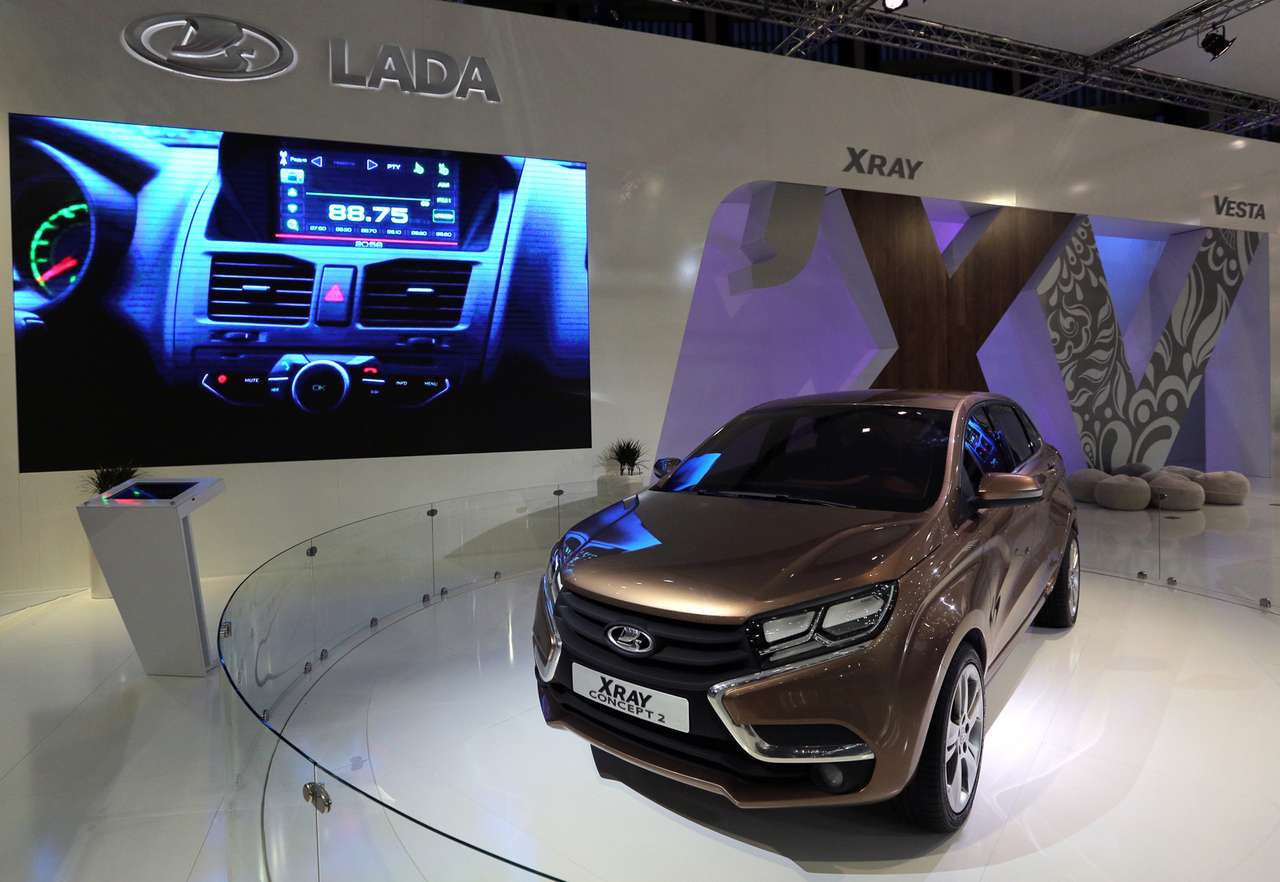 АВТОВАЗ сохранил долю рынка, но убытки продолжают расти