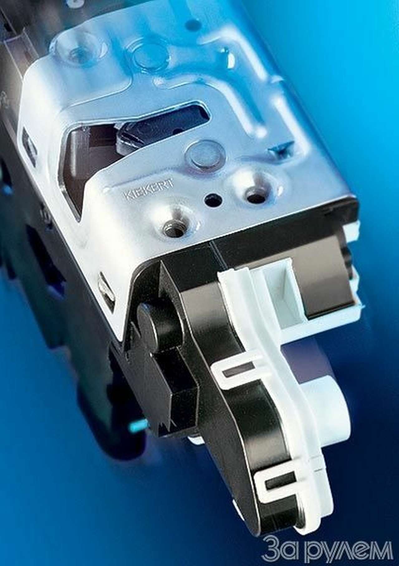 «Один для всех или все для одного» – таков девиз разработчиков этого универсального замка.