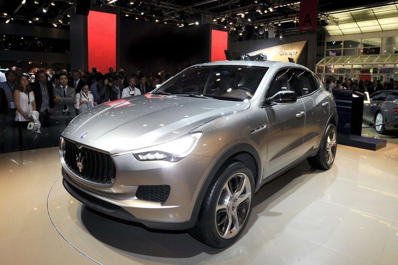 Кроссовер Maserati предстал на патентных изображениях