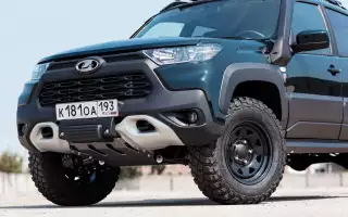 Нива получила более проходимую версию с новым дизайном