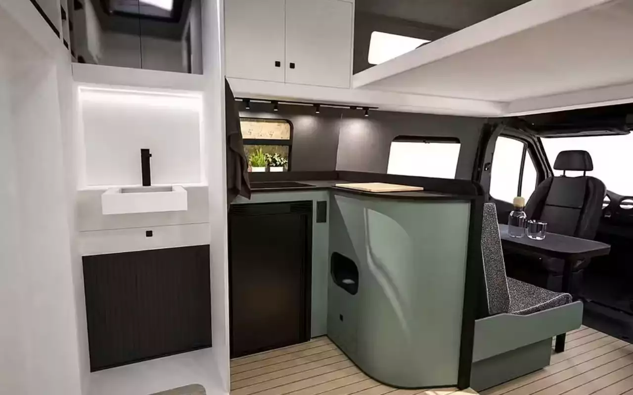 Автодом Mercedes-Benz Sprinter