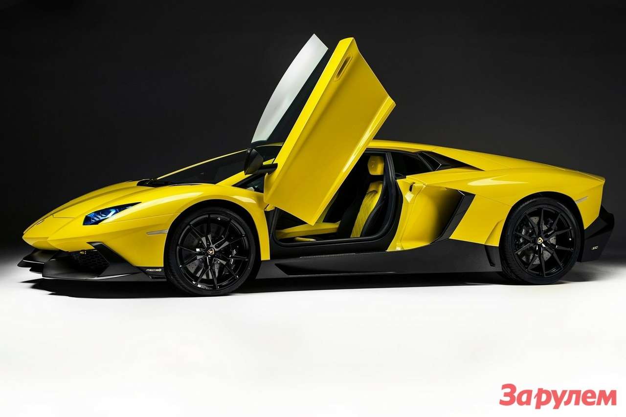 Lamborghini привезла в Шанхай юбилейный Aventador LP720-4