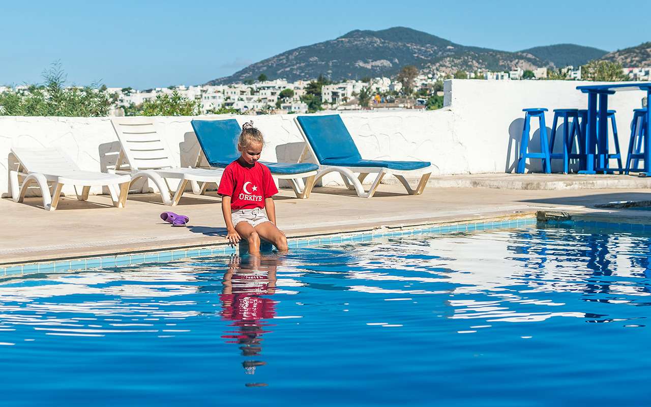 Турция впервые вошла в пятерку самых дорогих стран для российских туристов