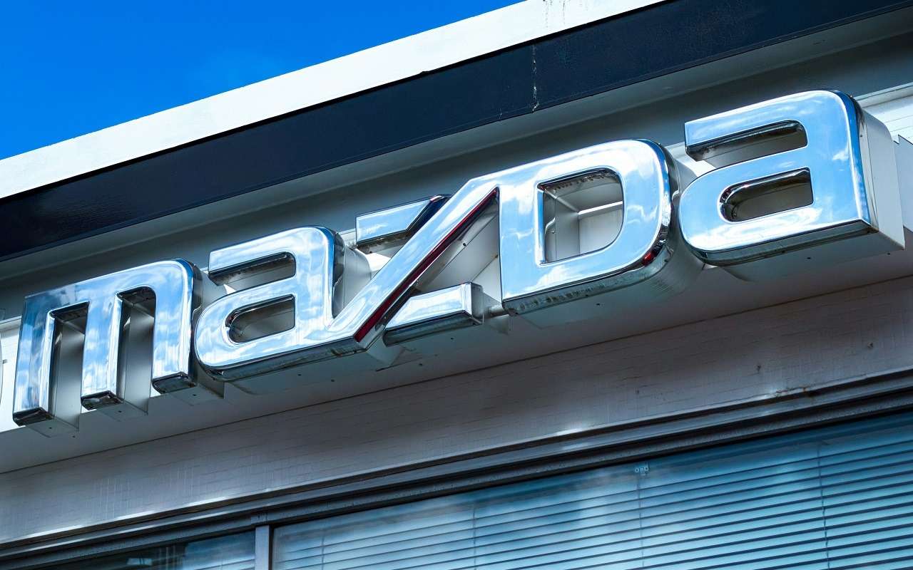 Mazda облегчит свои машины благодаря революционному шасси из углеродного волокна