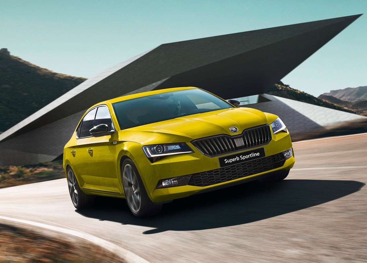 Лифтбек Skoda Superb получил версию SportLine